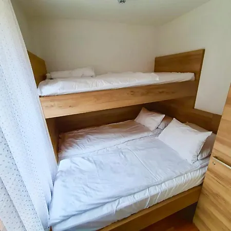 U 154 - Vucko Apartment 4*